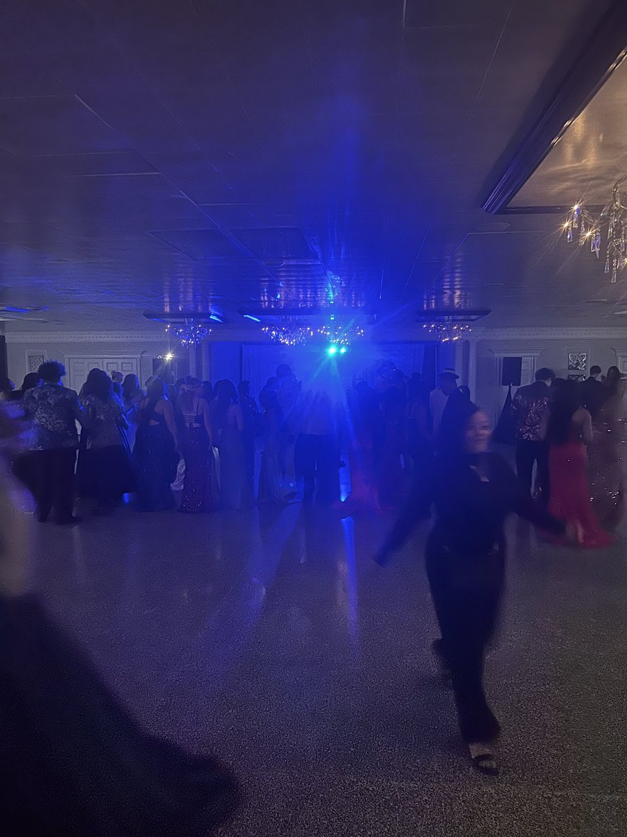 Seneca_High's tweet image. Another great prom. #CO2026 
#senecasoars
