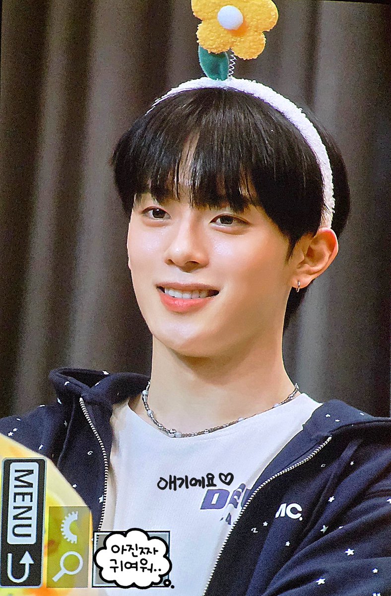 나의 청춘에게💙 tweet media