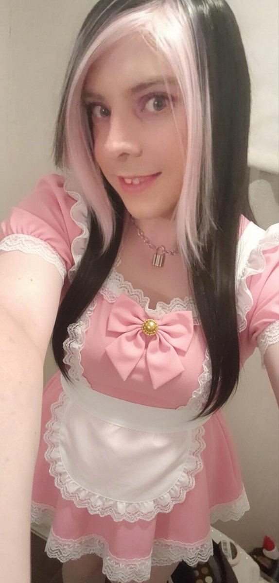xNickySissyx's tweet image. At your service 

#sissy #sissymaid