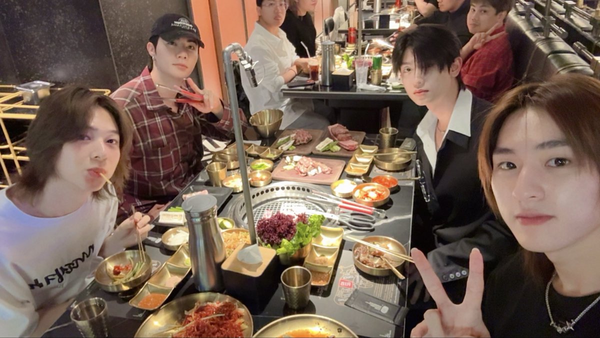 This is for my consumption 😭😭😭😭😭😭😭😭😭😭