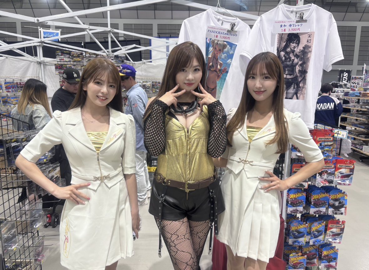 実和　おだかみわ tweet media