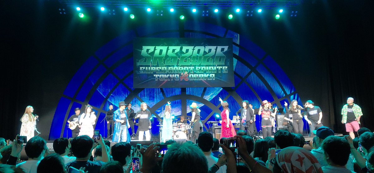 tera0304's tweet photo. アンコール、撮影okだったので撮ってみた(遠い。
(^_^;)
#SRS2026
#スーパーロボット魂2026
#MIQ #鮎川麻弥 #森口博子 #米倉千尋
#福山芳樹 #笠原弘子 #新井正人
#bless4 #前原久也 #HITBOY https://t.co/zmVkCmHgNH