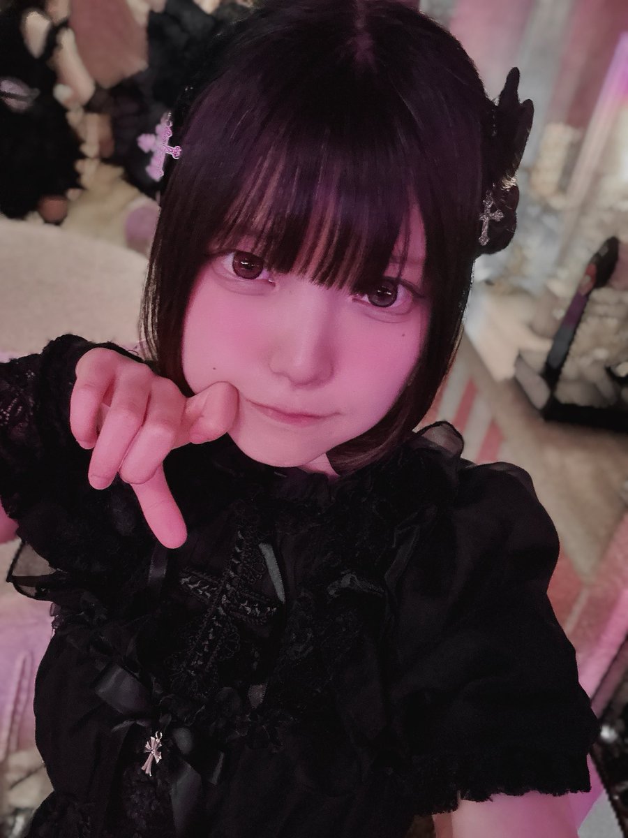 あづままろ🌚 tweet media