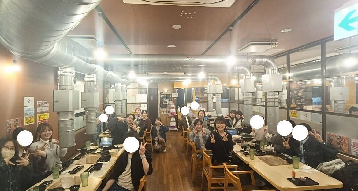 uumc_choir's tweet photo. 昨日は入団式でした！
今年度は女声4人、男声7人の合計11人の方が入団してくださいました✨ありがとうございます🥰️
新体制になっても宇大混声らしく楽しく活動していきますので、これからも応援よろしくお願いします‼️

引き続き団員は募集中なので入団したい方はご連絡ください✉️ https://t.co/MhELwqKxHO