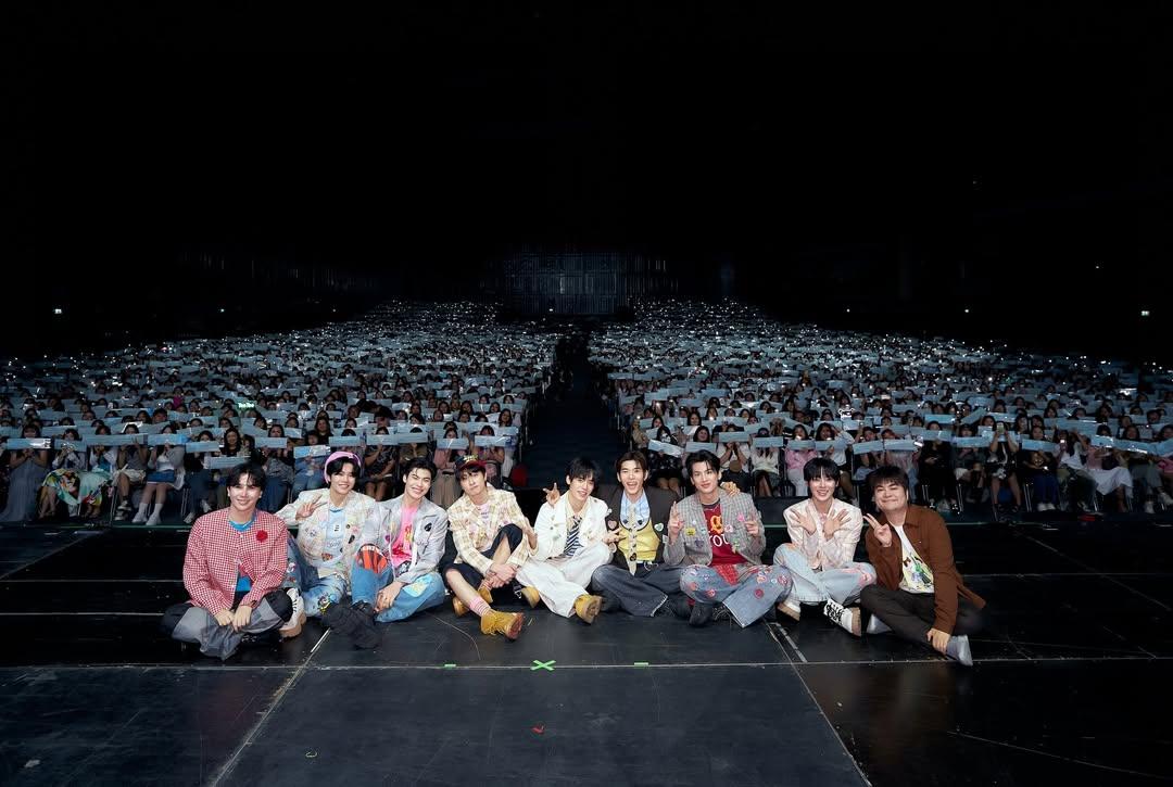 CRUSH ON TEETEE tweet media