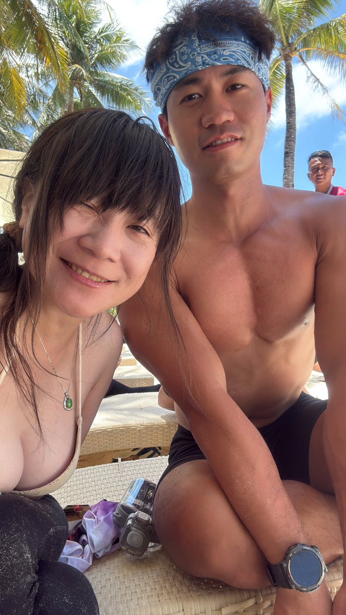 人造衛星貝貝 tweet media