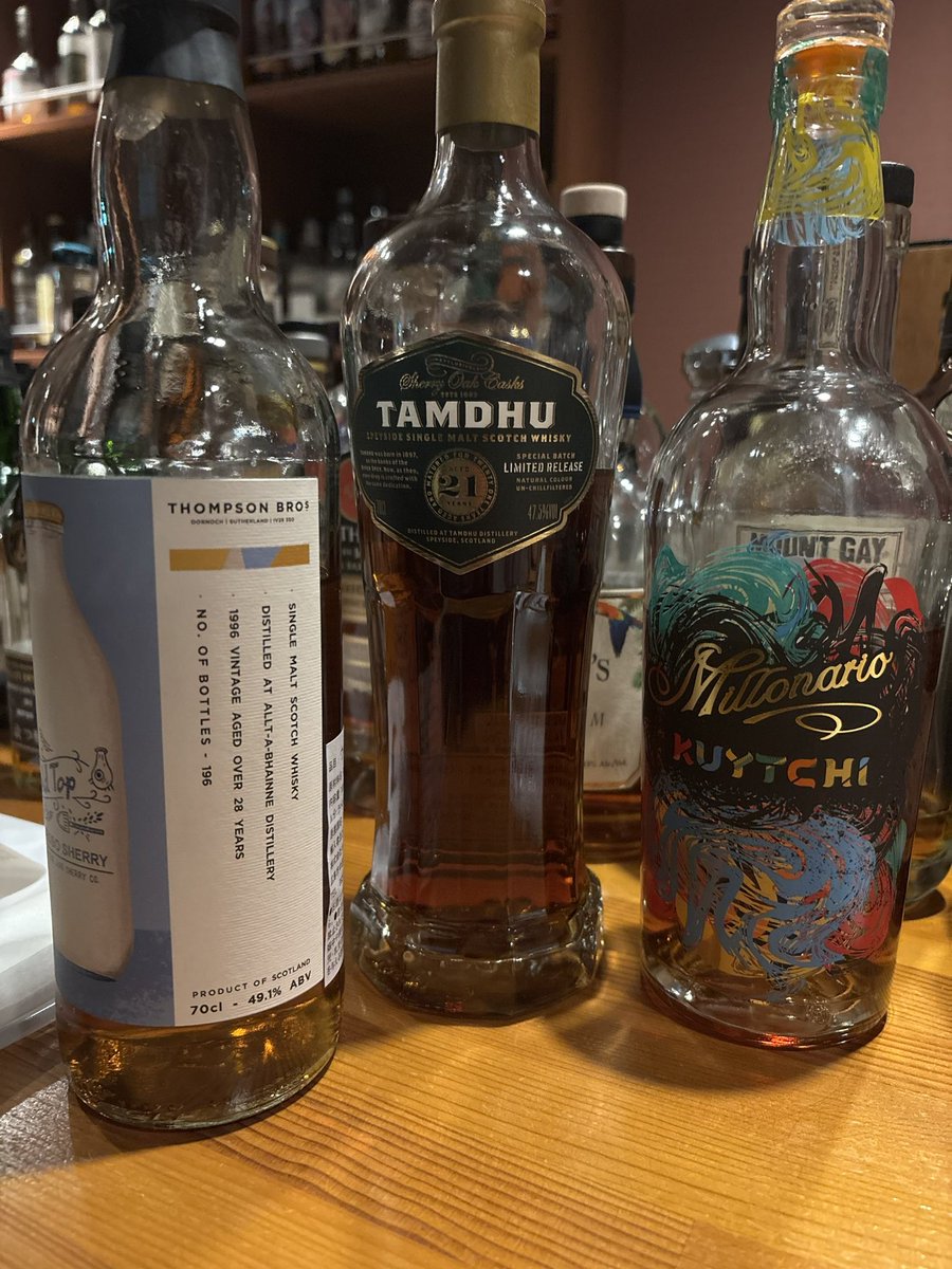 Cafebingo_sub's tweet photo. 元気です🥃 https://t.co/bTChO7uJsm