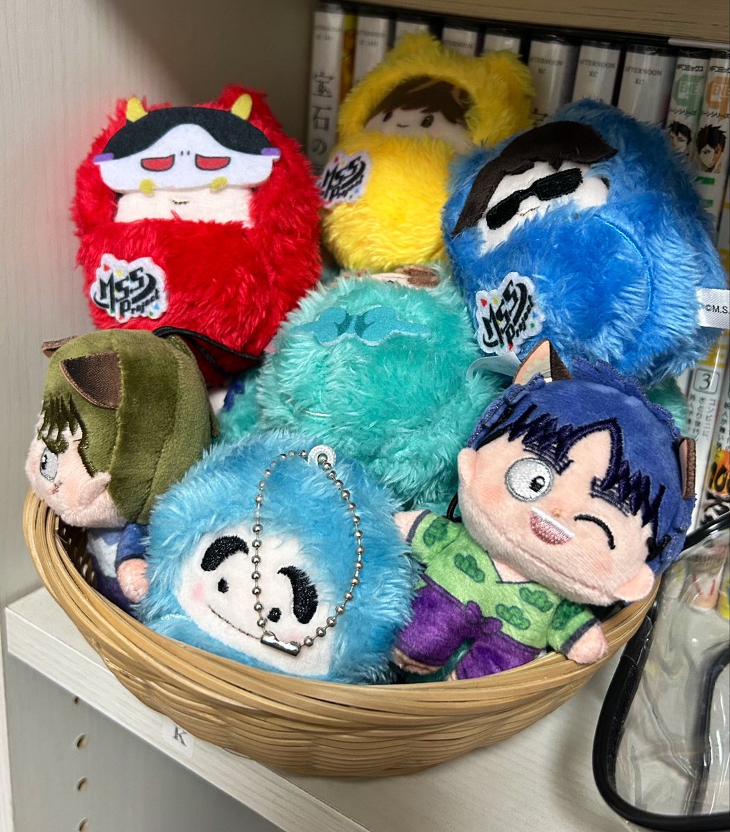 uataite's tweet photo. 家にいのち溢れてる https://t.co/tH9tLclEZE
