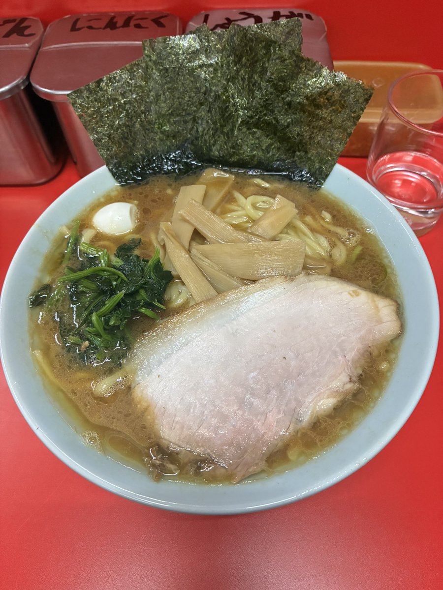 うね tweet media