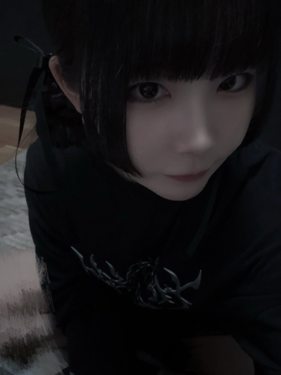 てん tweet media