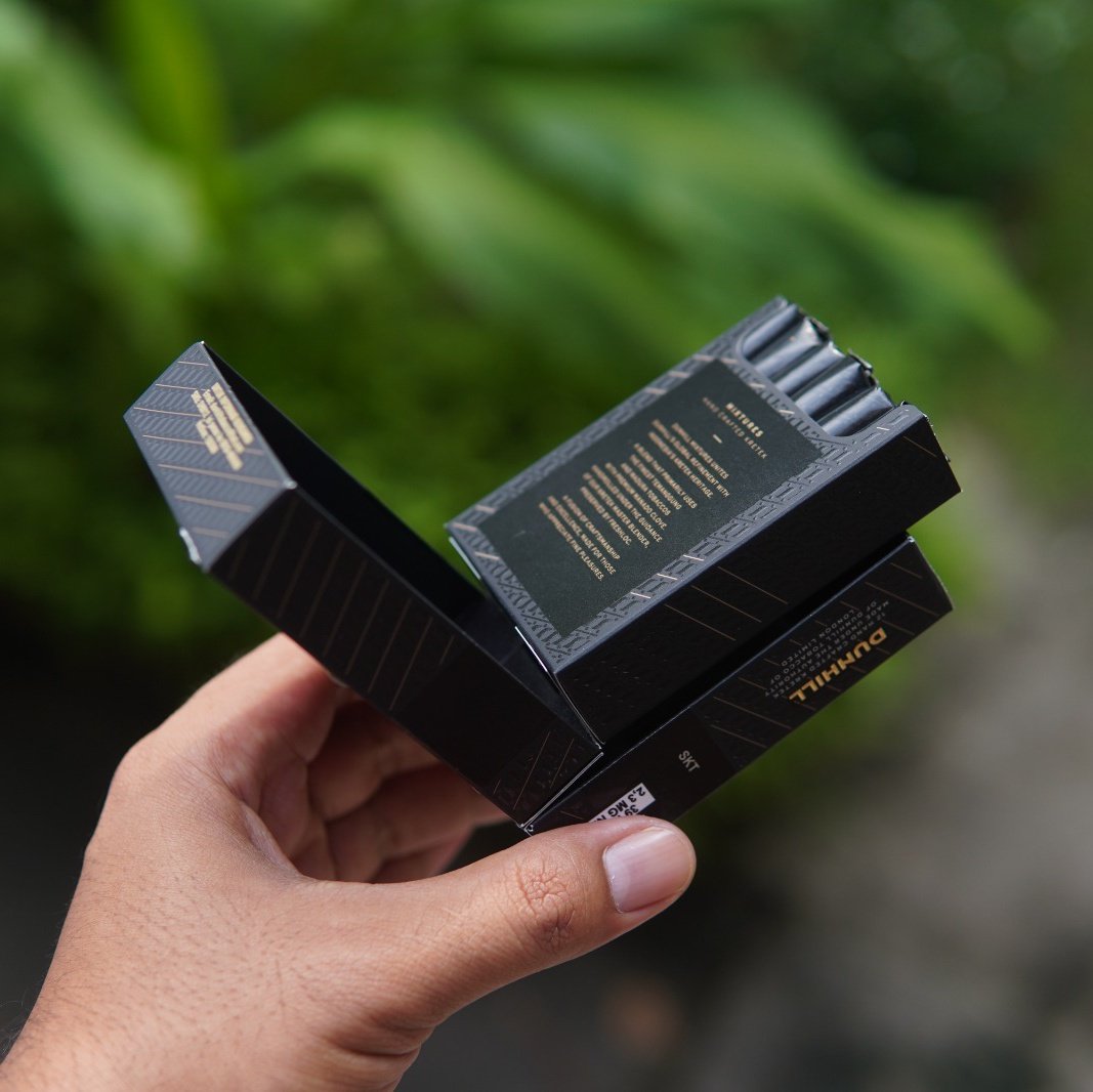 Rokok Indonesia tweet media