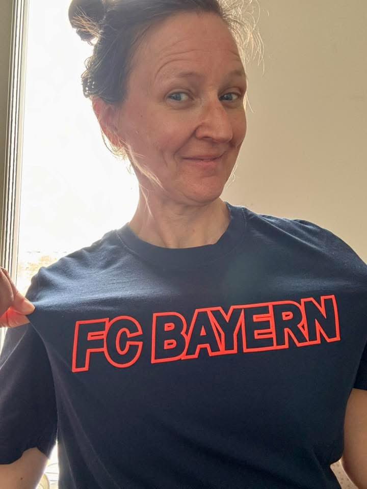 Bayern Red Ladies tweet media