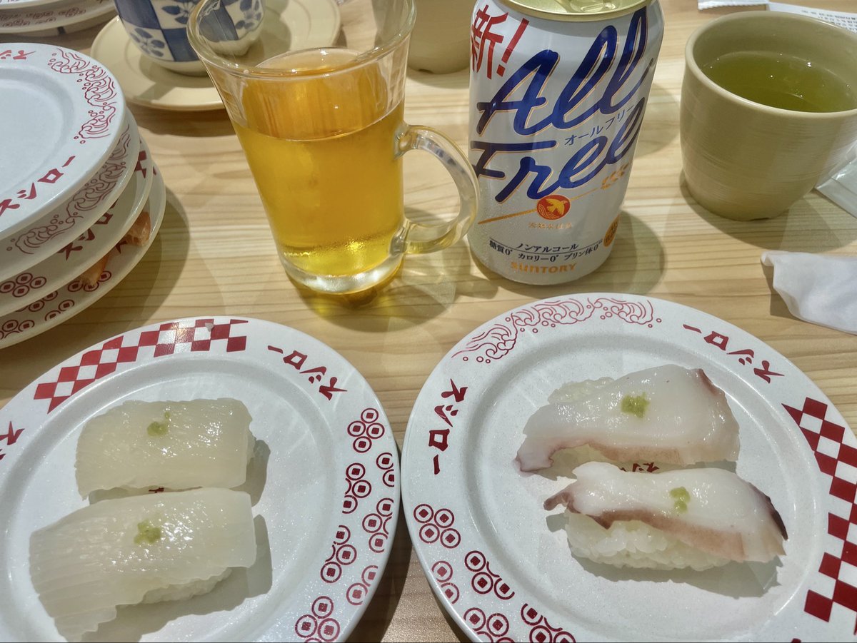 キャロベー tweet media