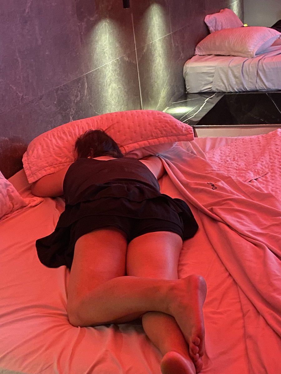 Pareja Swinger tweet media