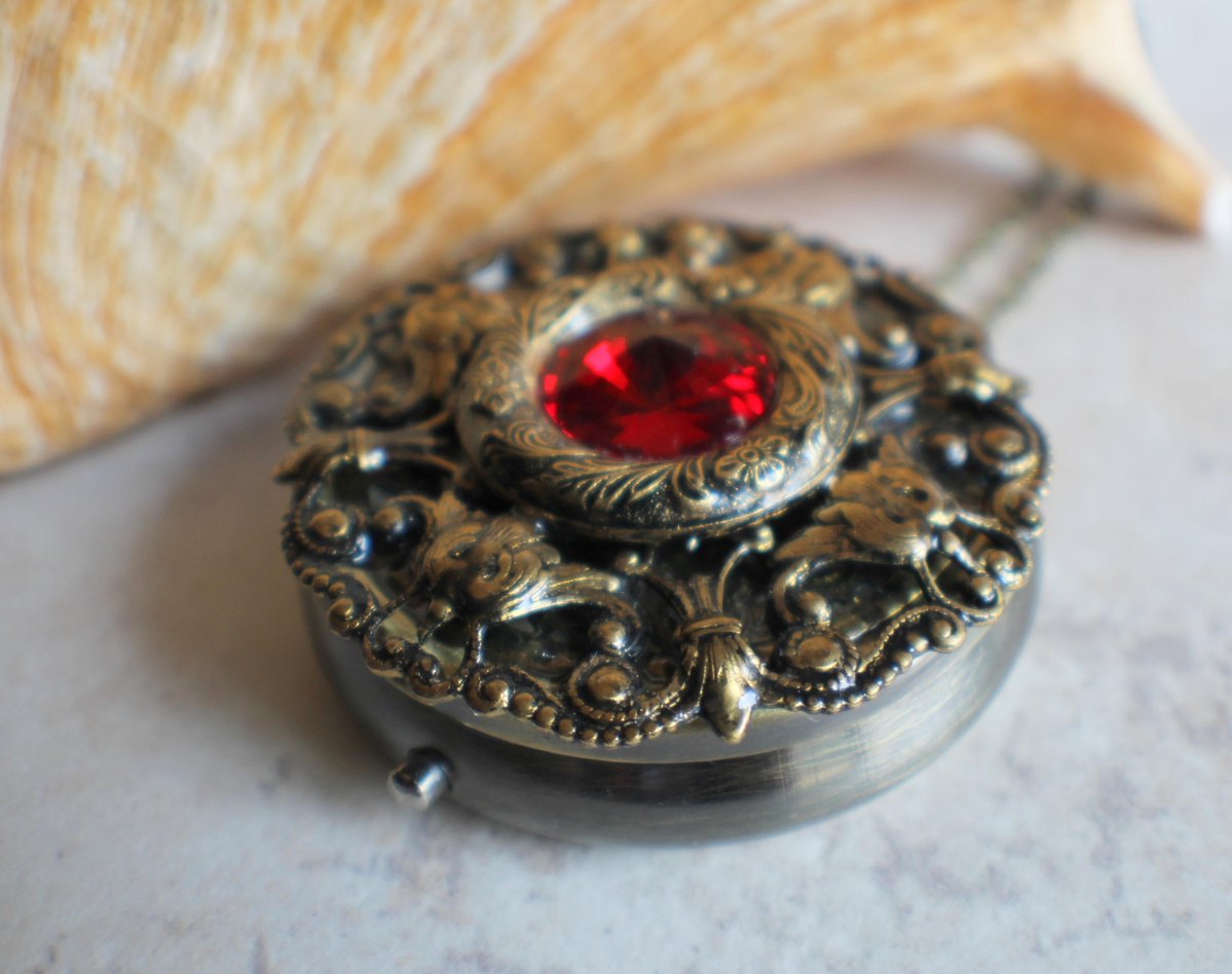 Char'sFavoriteThings tweet media