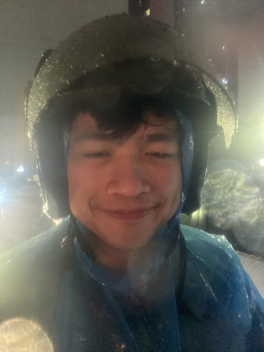 dreamy storyteller tweet media