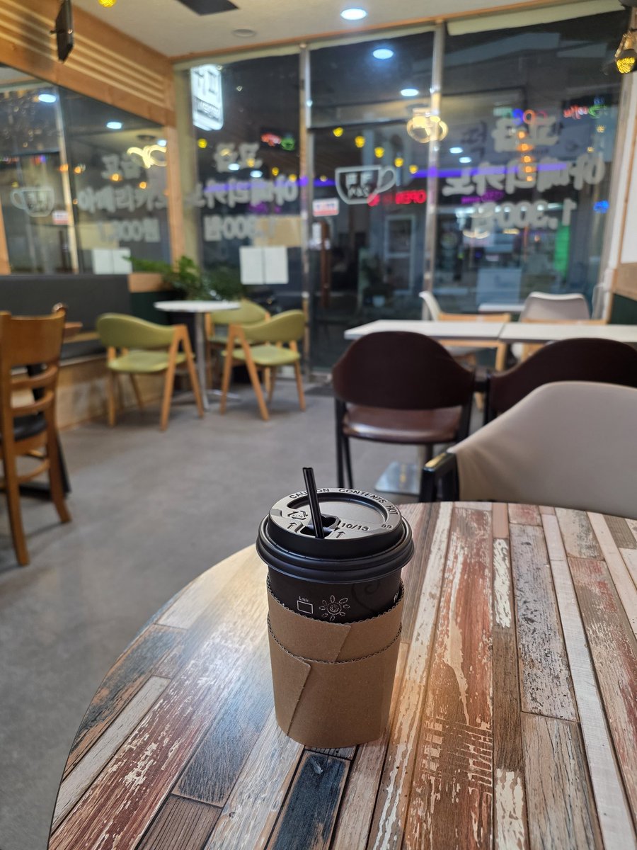 ㅎiㄹㄹiㅇ tweet media