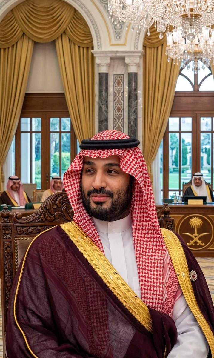 إيڤان | Evan tweet media