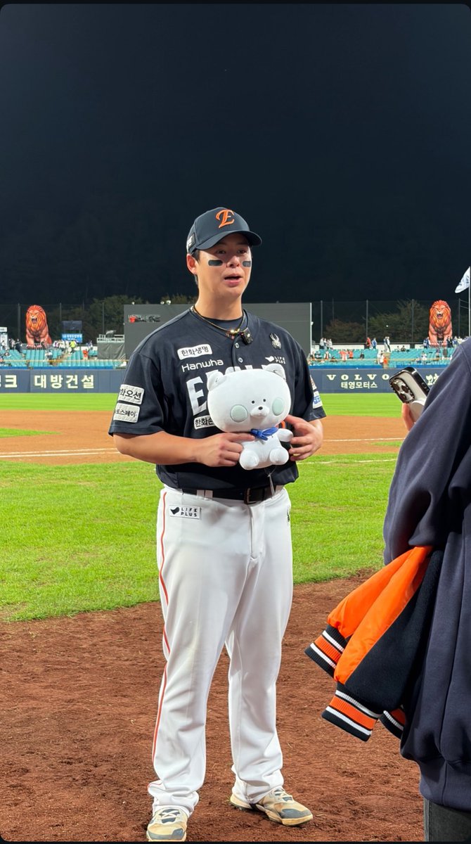 노밤이 tweet media