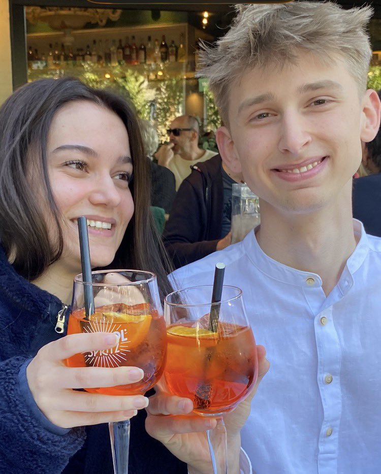 *Sofia Svenskdotter* ☀️ tweet media