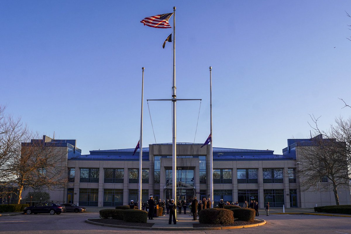 NavalWarCollege's tweet image. #ANZACDay at sunrise at the Naval War College with the @Australian_Navy &amp;amp; @NewZealandNavy #lestweforget