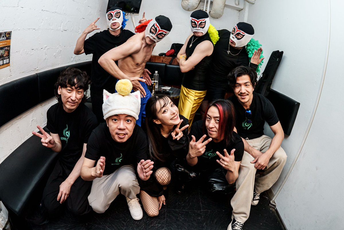 dainashi_drum's tweet photo. ULTIMATESとのツーマンライブ！
最高だったー🔥🔥🔥！
ULTIMATESとダイナ四バンドのゲーム音楽に対するアプローチの違いが全然違って、めっちゃ楽しかったなー😆
７年ぶりに対バン出来て幸せだった！
またいつか対バンするのが楽しみだー🔥🔥🔥🔥

写真@hisateru_okd https://t.co/25ZEhRhrXL