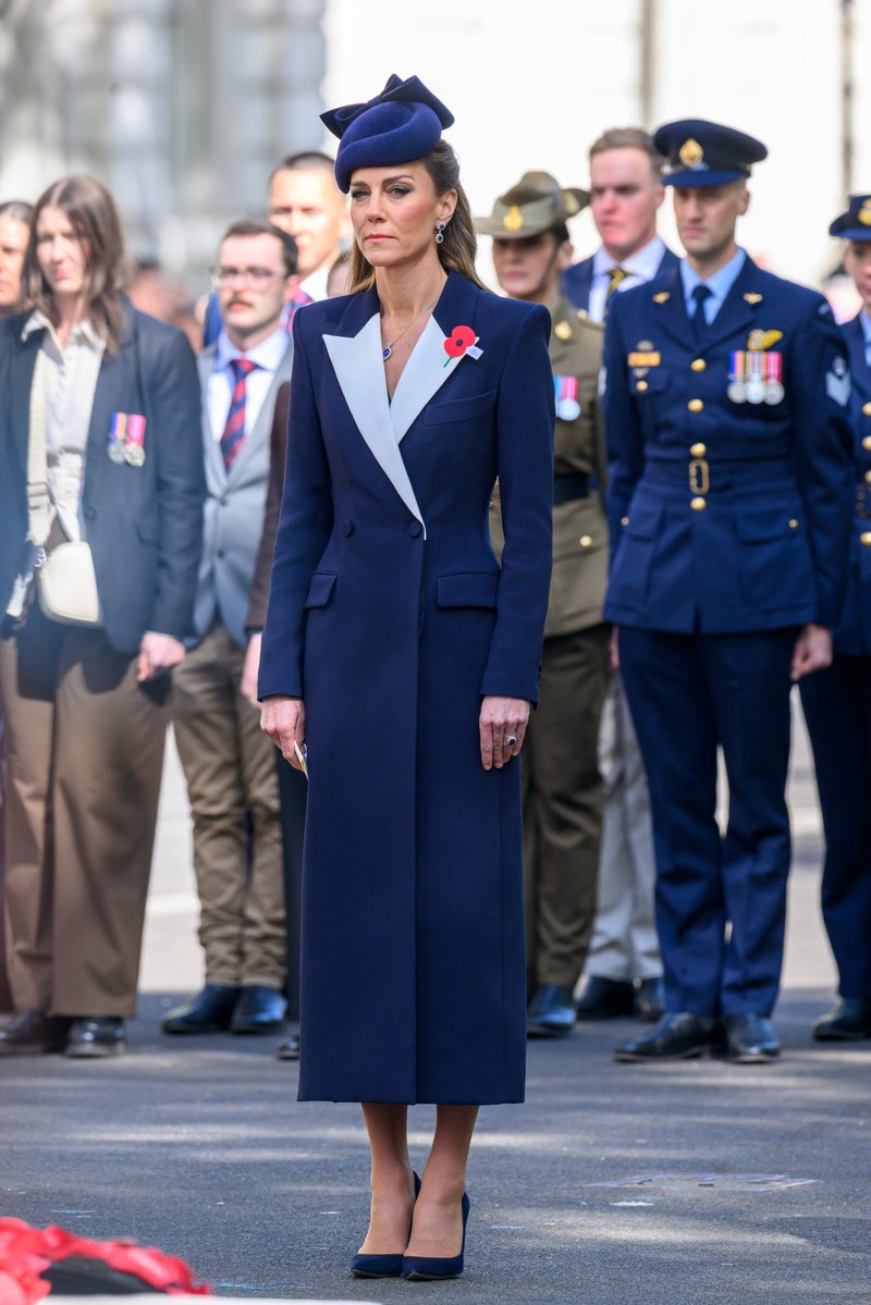 "عهـد" خبيرة مظهر🎖️image consultant tweet media
