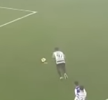 Eu depois de ver estes últimos dias em que os adeptos do Sporting estão numa revolta enorme por causa de uma possível irregularidade do penálti do Benfica no derby só me pergunto, porque é que não se queixaram neste penálti que lhes deu o empate no Dragão ao minuto 100 do jogo?