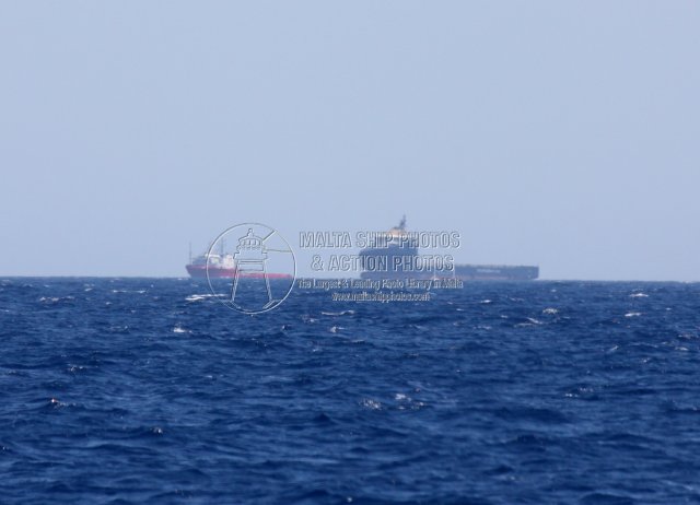 Shipguru's tweet image. #offshoretugsupplyvessel #MEGA_ONE #towing #newbuildhull of #STRIL_POLAR #underway #withinterritorialwaters #Malta - 09.04.2011 -  maltashipphotos.com - NO PHOTOS can be used or manipulated without our permission @worldshipsoc @ShippingMagnate @shippingdata @ShipsInPics