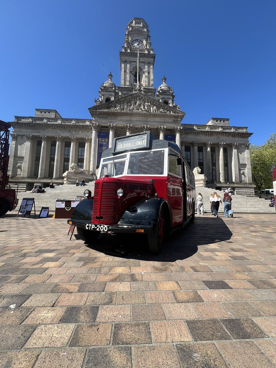FoKAB1985's tweet photo. Heading to Portsmouth Guildhall today? 🚌

Check out the city of Portsmouth Preserved Transport Depot static display! We’re excited to confirm they’ll be joining us for #BigBusDay on 4th May.

🎟️ All rides are free! https://t.co/Y29g5BFtvZ