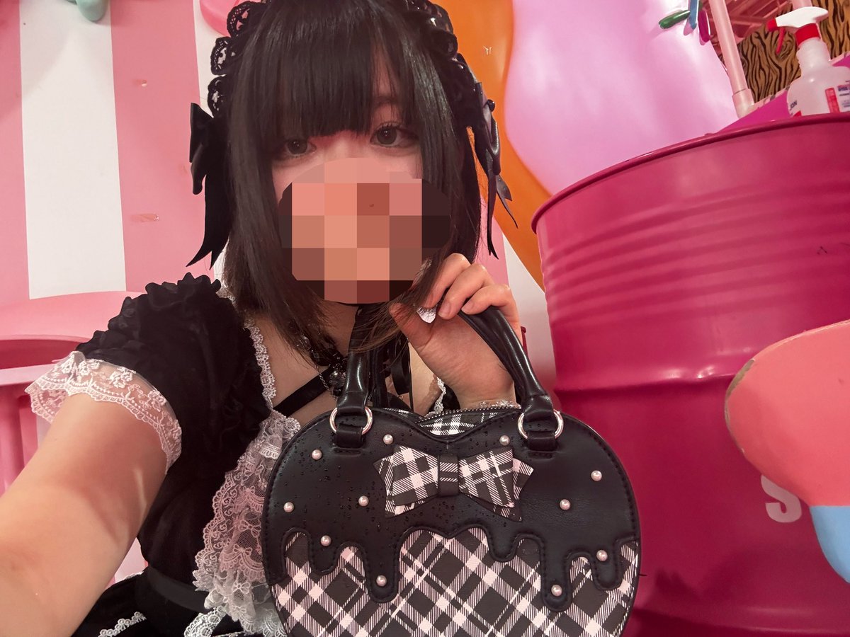 くろおこげ tweet media