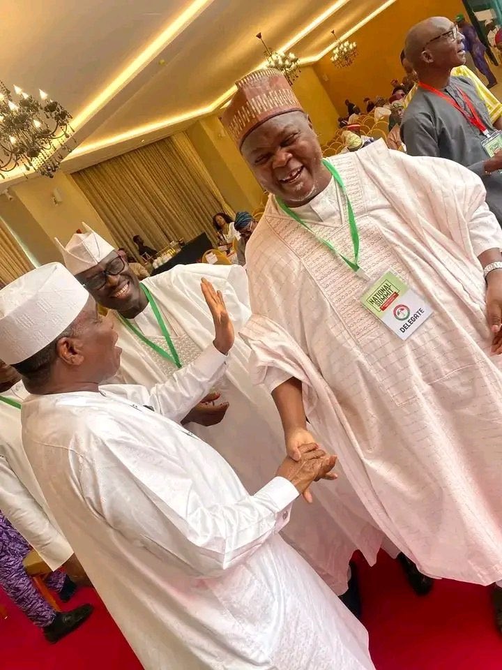 Diplomat tweet media