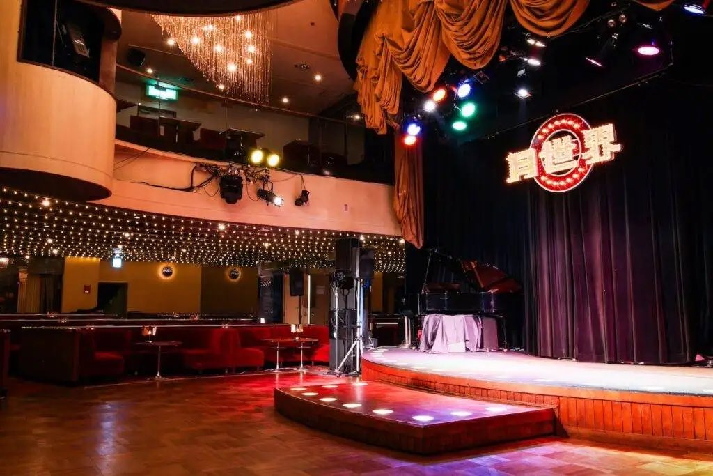 バピー tweet media