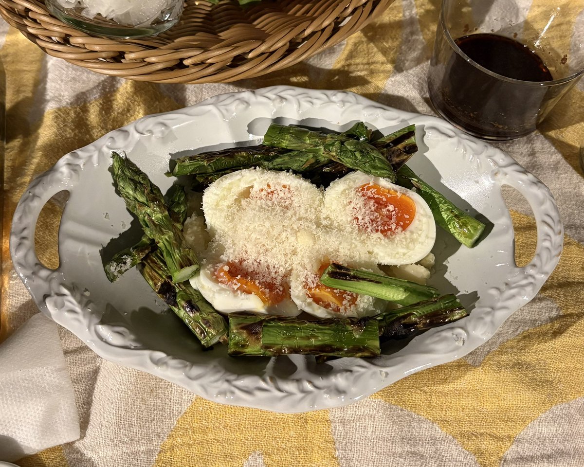 タチ・シラコ tweet media