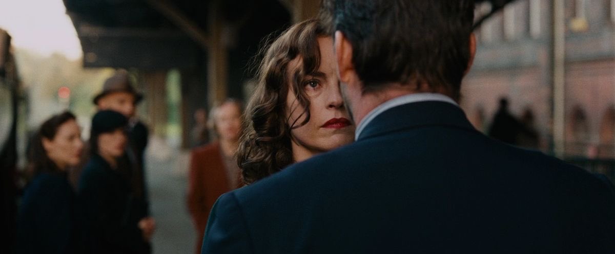deadpedrsociety's tweet photo. Phoenix dir. Christian Petzold, 2014 https://t.co/0esOhuYMOv