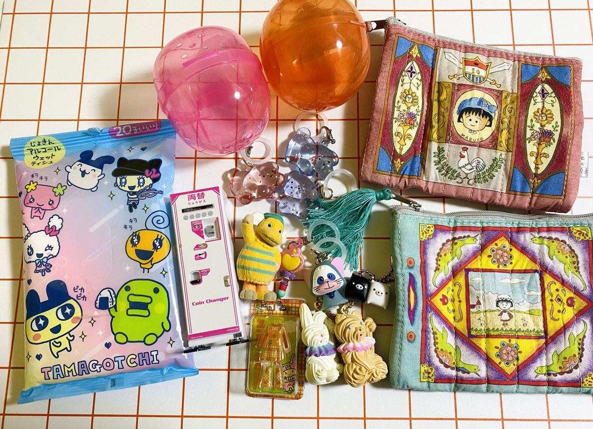 今日のガチャガチャ・セリア購入品🌟
まるちゃんのキルティングポーチkawaii🌼
あとスプーがでたのめちゃﾊｯﾋﾟｰ🌈🌈🌈