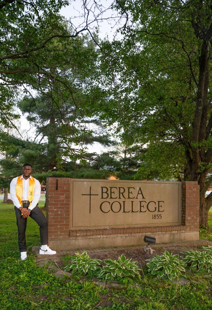 Ebenezer tweet media