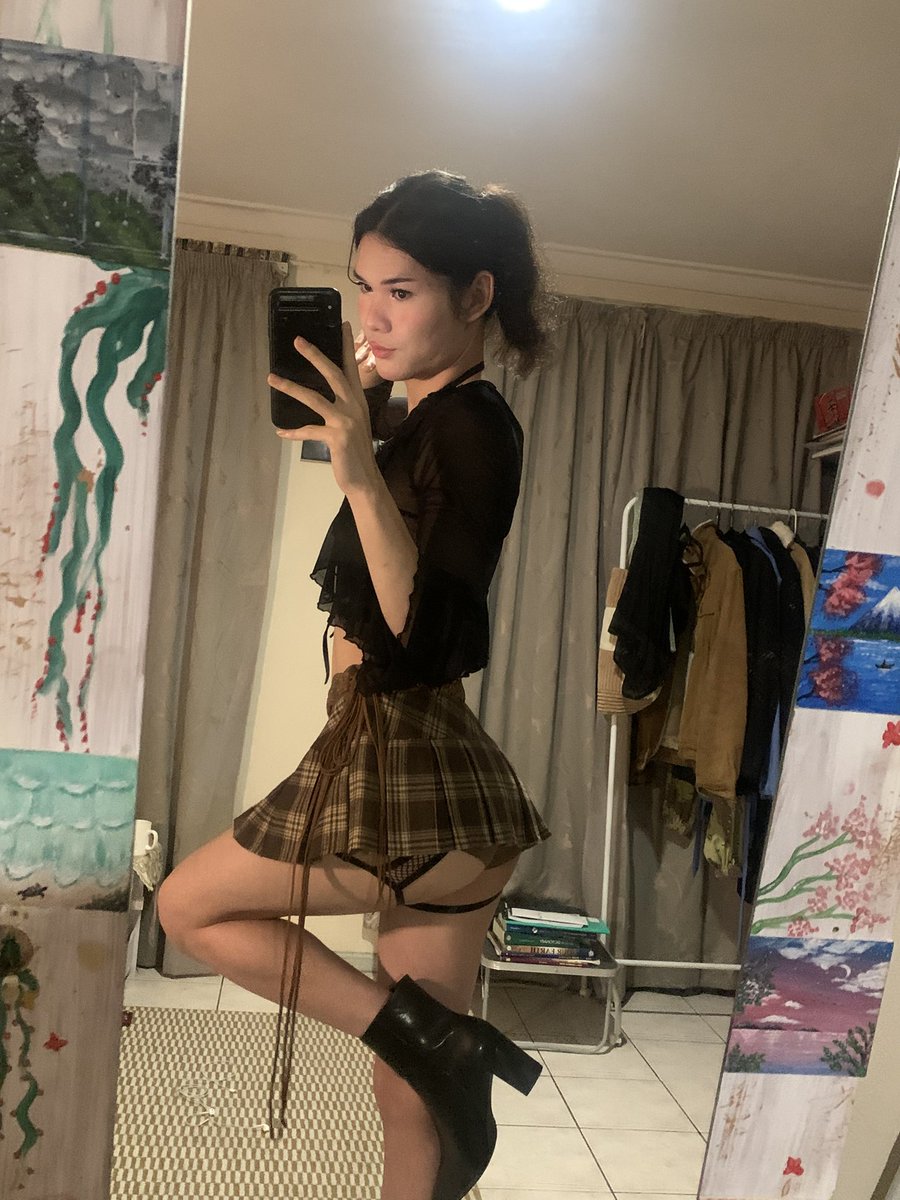 skinnie tweet media