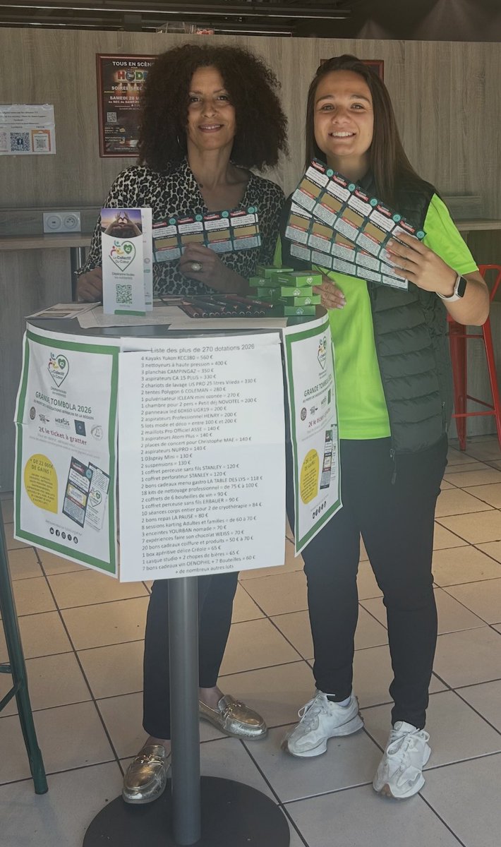 lcdc_42's tweet photo. On ne change pas des équipes qui font gagner 🤗
Jour 2 de nos ventes de nos tickets de tombola à 2 € avec plus de 22 000 € de dotations à gagner cette année grâce à nos nombreux partenaires 2026 💚
Vous pouvez retrouver nos équipes de bénévoles dans 7 magasins de la Loire  🤗🥰 https://t.co/pEzOH0pZ3g