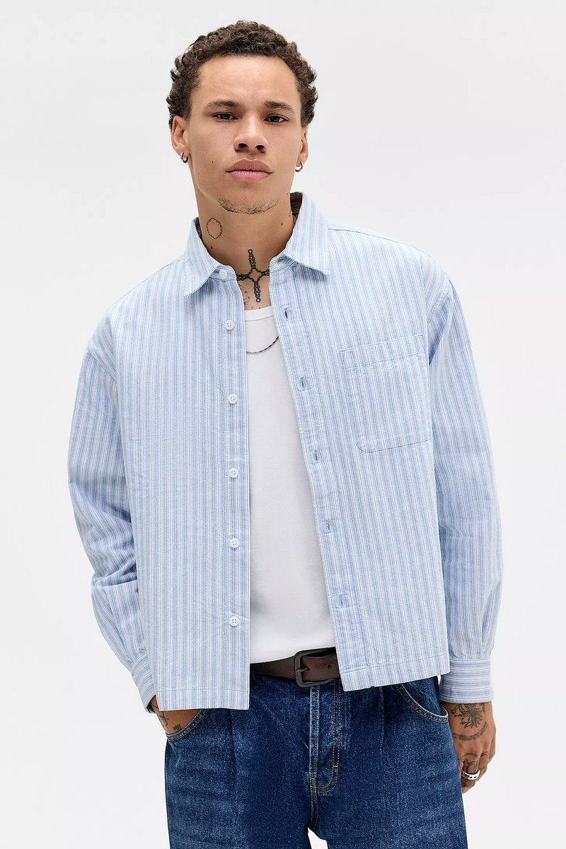 CaminoTV's tweet photo. Urban est en pétard sur les promos, la chemise boxy passe à 21€ au lieu de 55€ (code : extra30)

https://t.co/j87Ko6enlu https://t.co/ec72xcNmpL