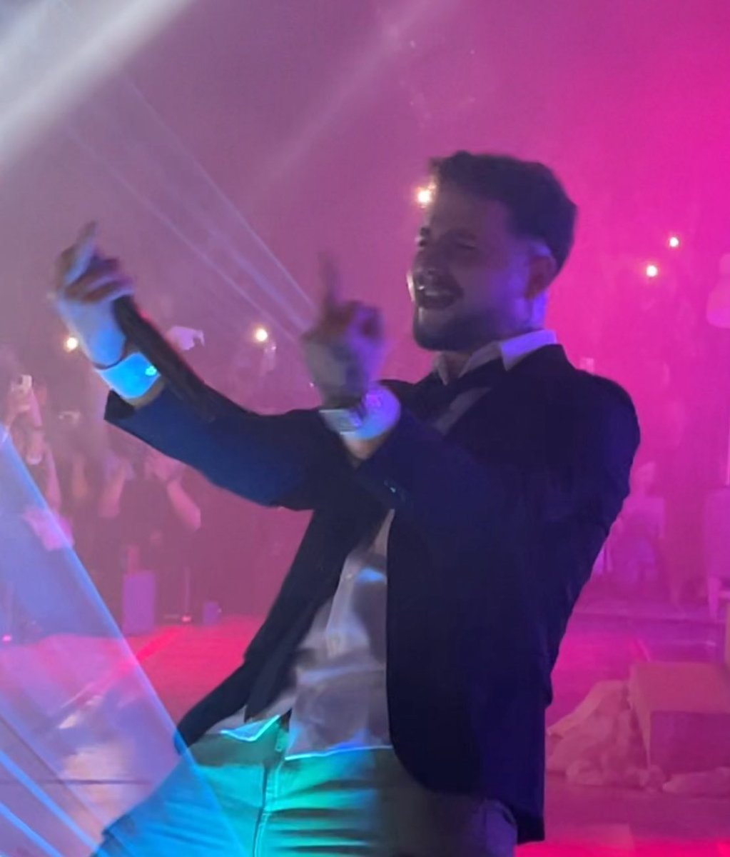 fenerbahceliwegh tweet media