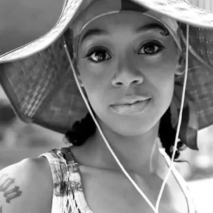 GoodRapMuzik's tweet photo. Un día como hoy, hace 24 años, fallecía a los 30 años, la cantante Lisa Lopes AKA #Left_Eye de #TLC víctima de un accidente automovilístico en Honduras en 2002 🎧🔊🎶 @OfficialTLC
#RIP_Left_Eye 🕊 https://t.co/FX6orjukKT
