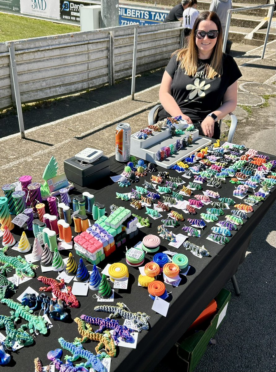 LectorExLibri's tweet image. The @AylesburyUtdFC #CommunityDay in full swing! @21DucksTrust @HertfordTownFC #charity @NonLeagueCrowd #football