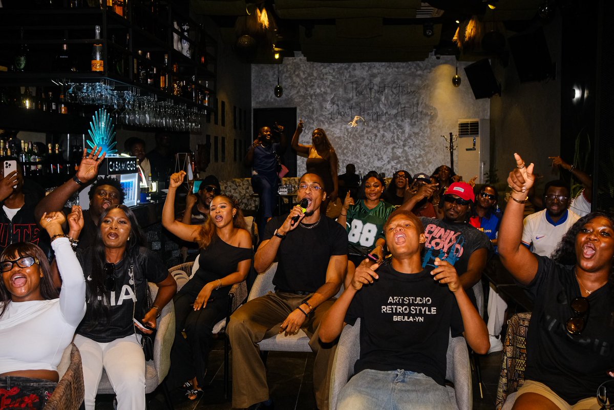 groovymono's tweet image. The Groovy sports family is growing! 🔥

Special thanks to everyone who showed up for @BallinLyfGroovy watch party 4.0. You all brought the energy 🚀

I hope to see you at the next one!

#thegroovymonoshow #watchparty #football