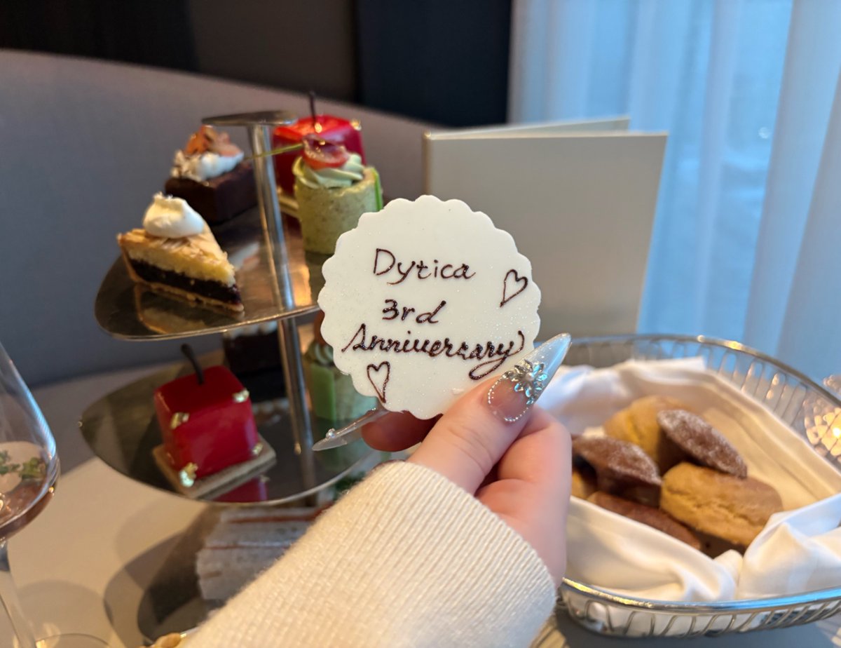 たよ© tweet media