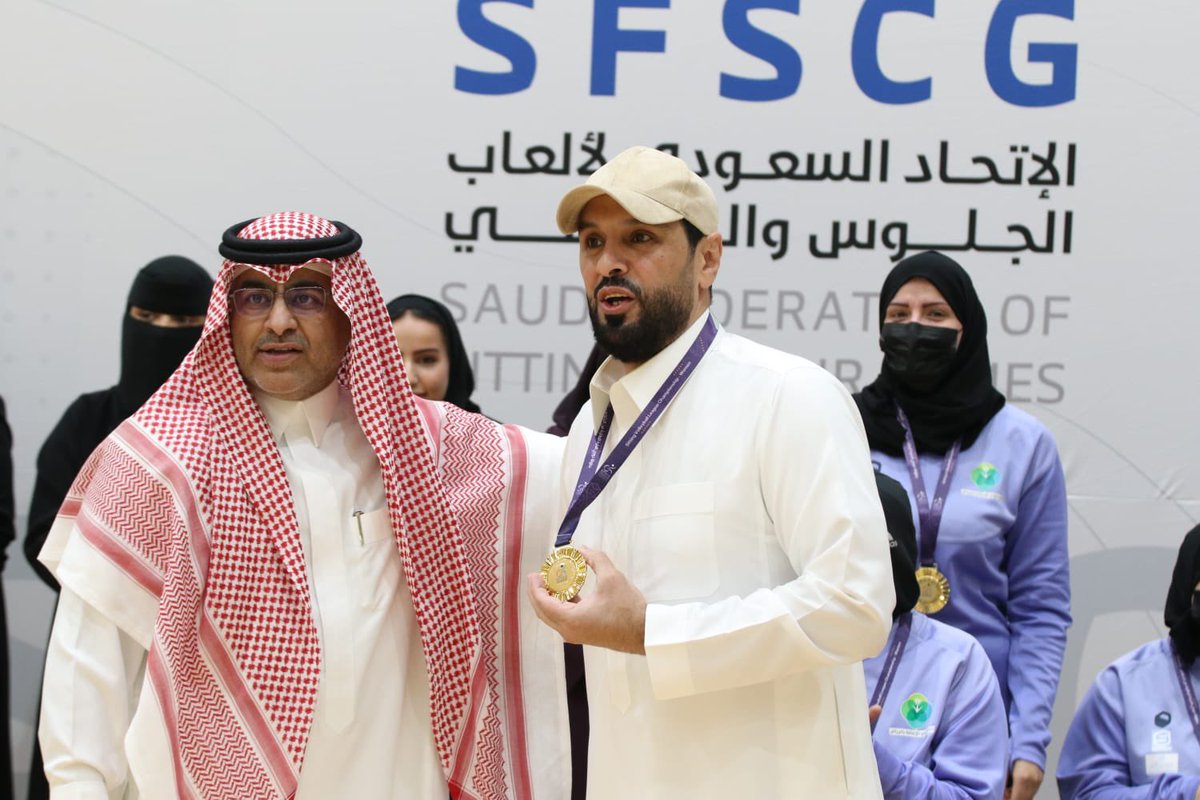 rcsn__sa's tweet photo. حصادٌ ذهبي.. في 48 ساعة فقط! ✨

حقق #نادي_ذوي_الإعاقة_بالرياض المركز الأول وكأس دوري كرة الطائرة (من الجلوس).

ويأتي هذا الانتصار ضمن "سلسلة من النجاحات الاستثنائية" التي حققها النادي خلال الـ 48 ساعة الماضية، والتي شملت حصد لقب بطولة دوري كرة السلة للكراسي (سيدات)، وتأهل فريق السباحة. 

��بارك لكافة منسوبي النادي وأبطاله هذا التفوق..
طموحنا الريادة، وهدفنا دائماً المركز الأول 🏆