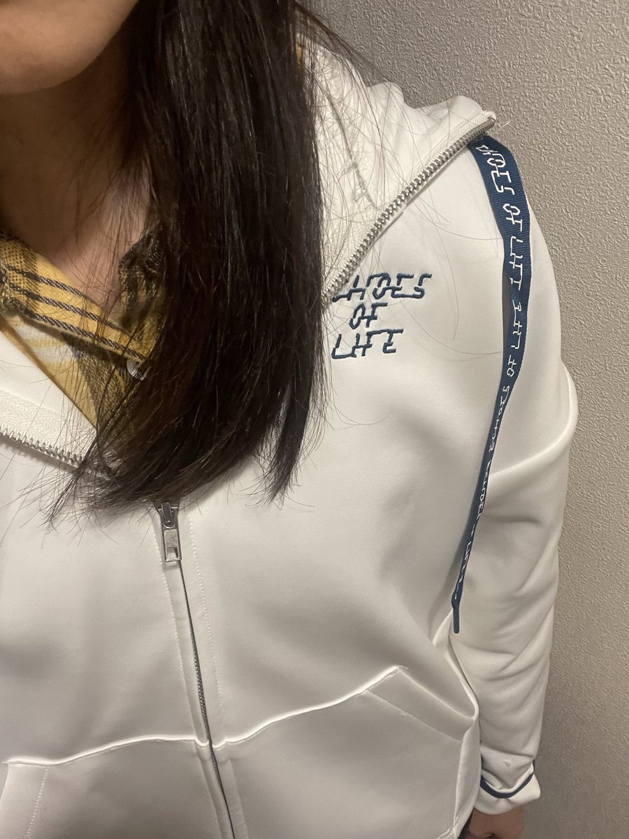 羽生結弦 ECHOES OF LIFE パーカー 白 L 伝わる緊張震えるゆづる…メンシプ/激カワEchoesパーカー❤/集英社で