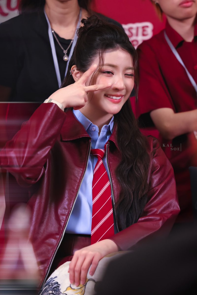 20260425  

GINNY WITH BE THE BOSS
#BOSSIEKUPxGINNY
#ginnynatnicha