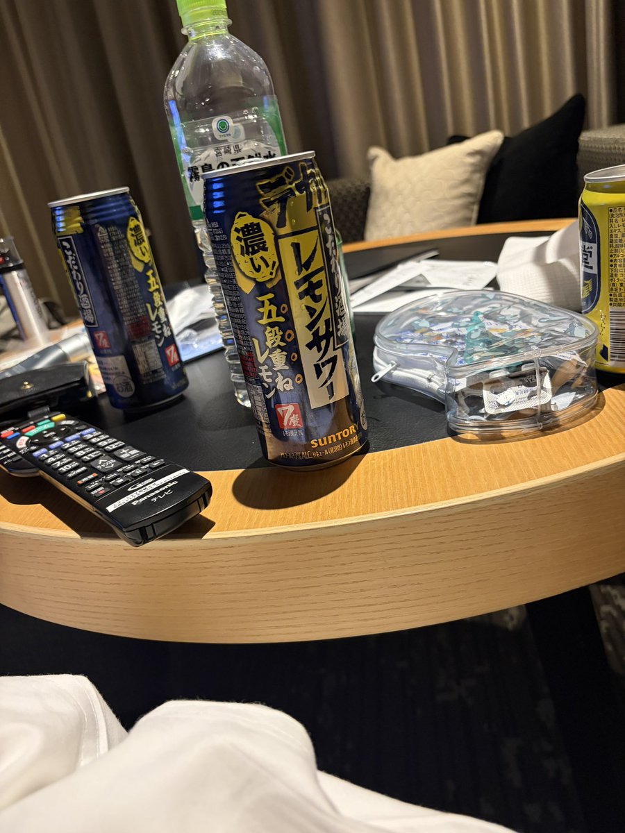 さめ tweet media