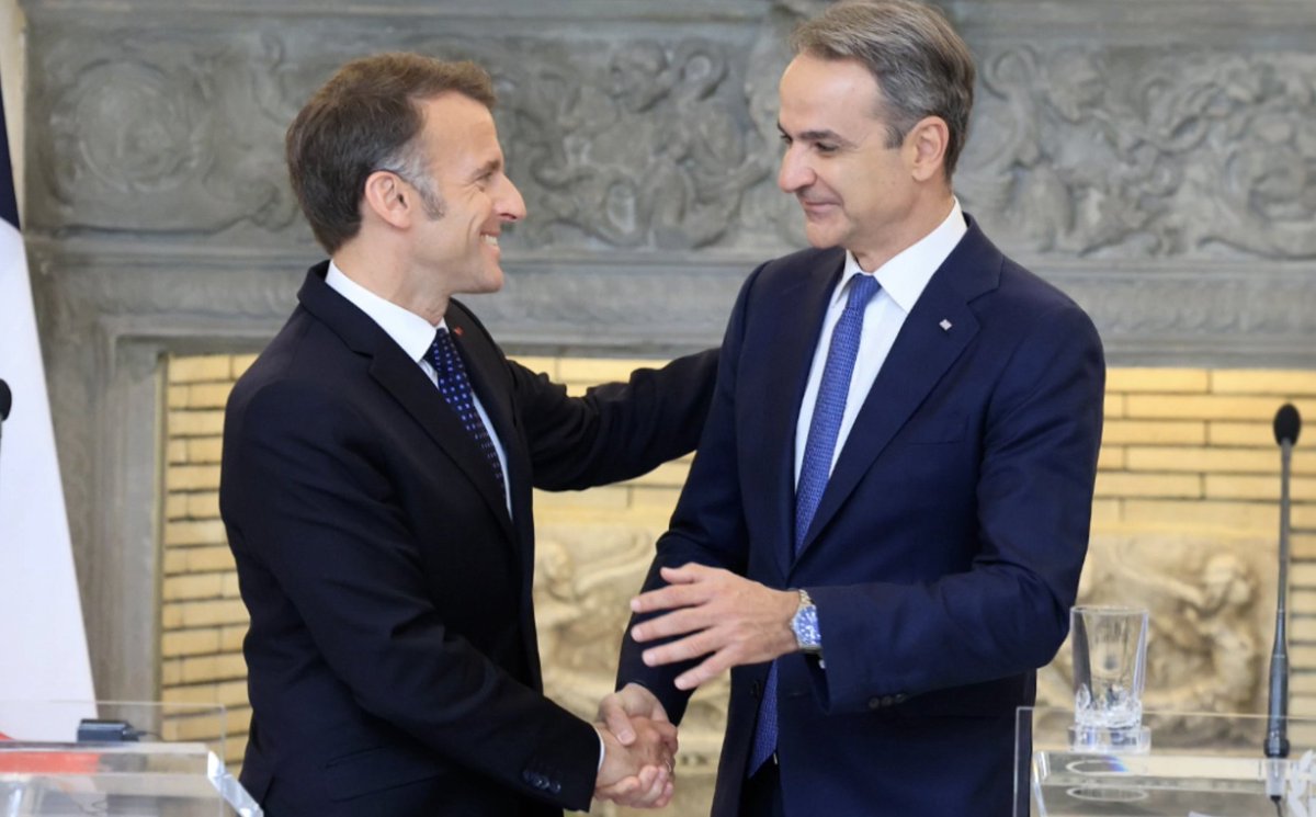 andreasmoun's tweet image. Μακρόν και Μητσοτάκης έστειλαν μηνύματα σε «εν δυνάμει αντιπάλους και εχθρούς» – Τι σηματοδοτεί η Ενισχυμένη Συνολική Στρατηγική Σχέση Ελλάδας – Γαλλίας – Βίντεο  

#Belharra #Macron #FDI #Macron #Greece #France #Ελλαδα #Γαλλια #Μακρον #Γαλλια #Μητσοτακης